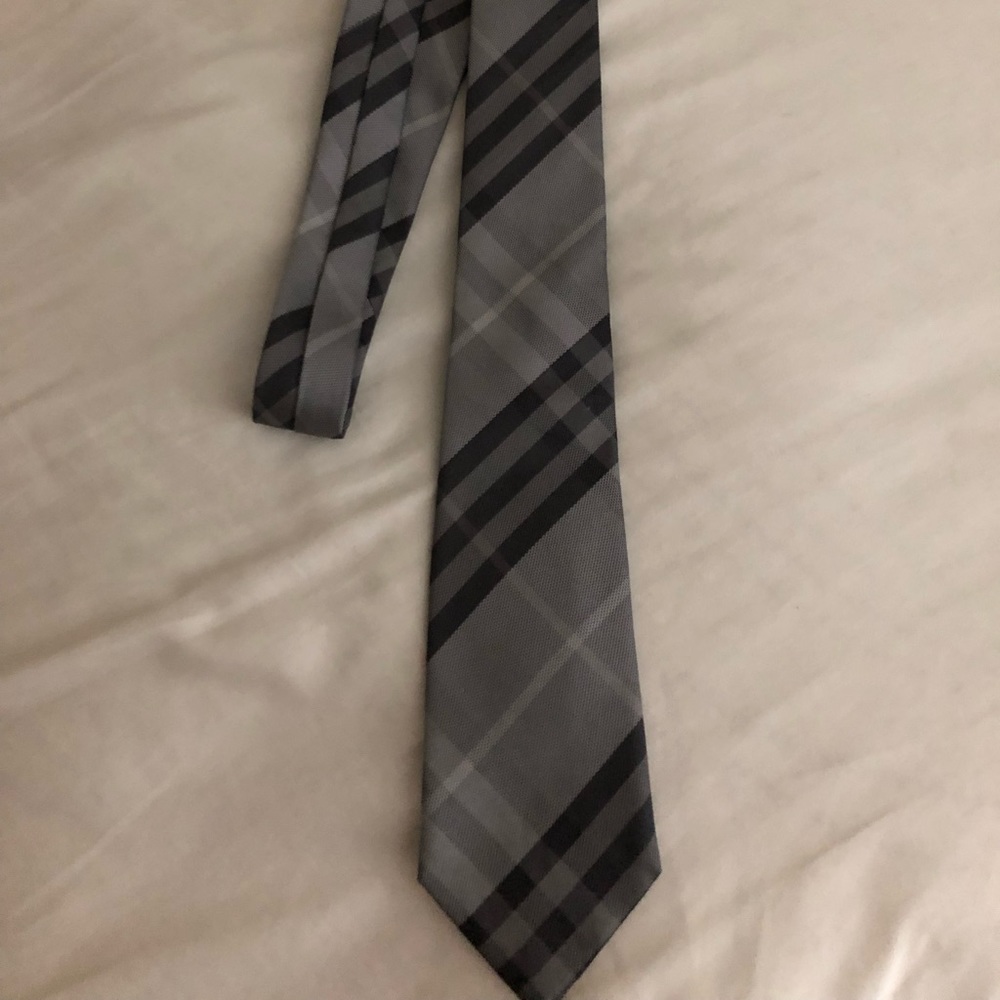 Burberry tie